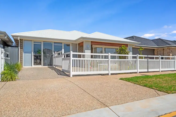 19 Virgara Way