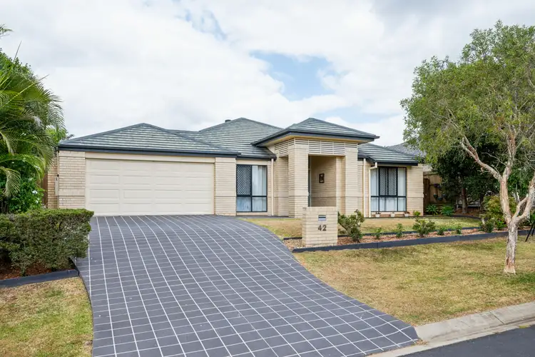 42 Ballyalla Crescent