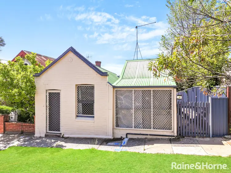 62 Seymour Street
