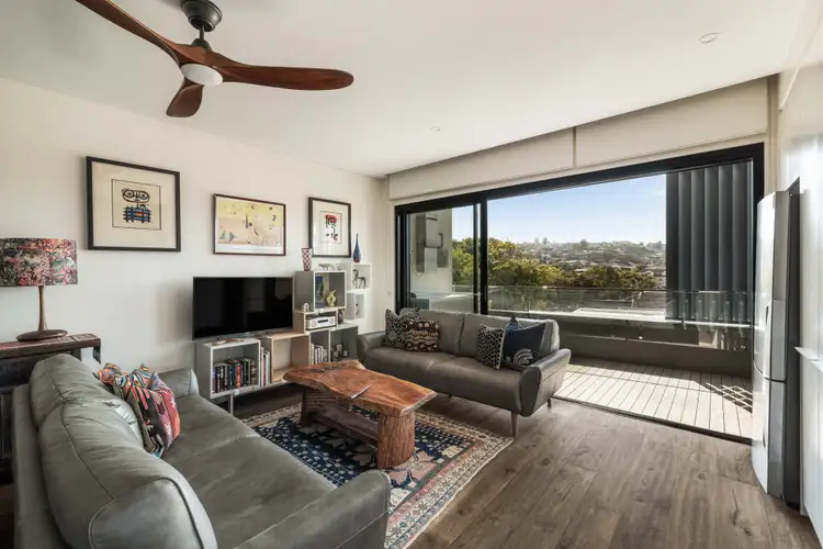 403-405 Old South Head Road