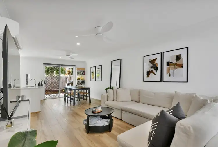 79 Cartwright Street