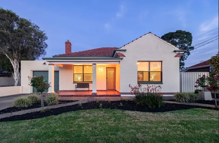 23 La Perouse Avenue