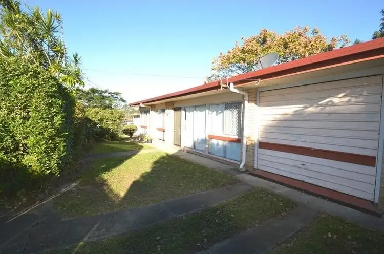 6 Casius Street