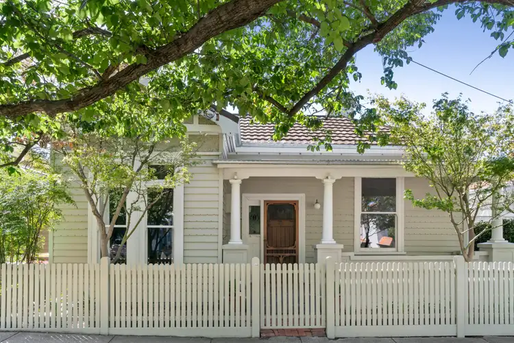 36 Pasco Street