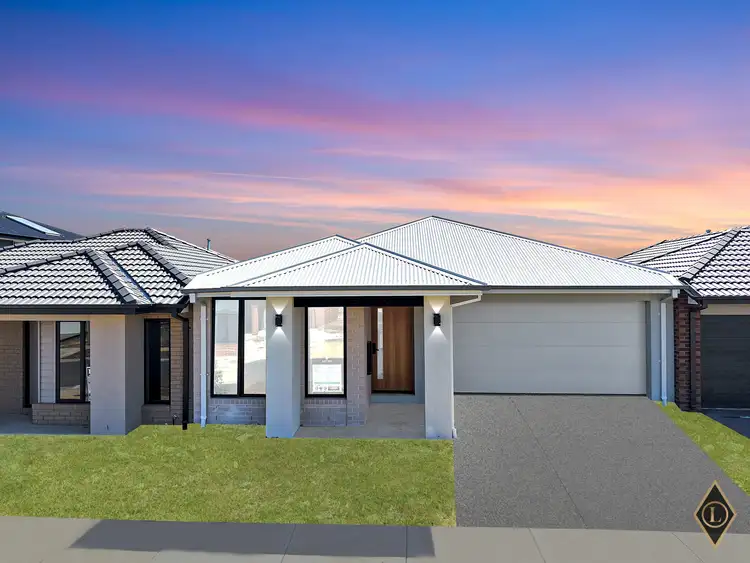 8 Pannal Way