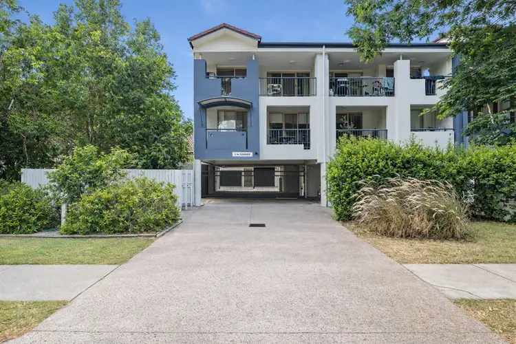 83 Fairley Street
