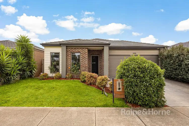 16 Old Calder Highway