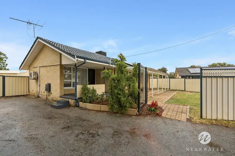 6 Vanston Court