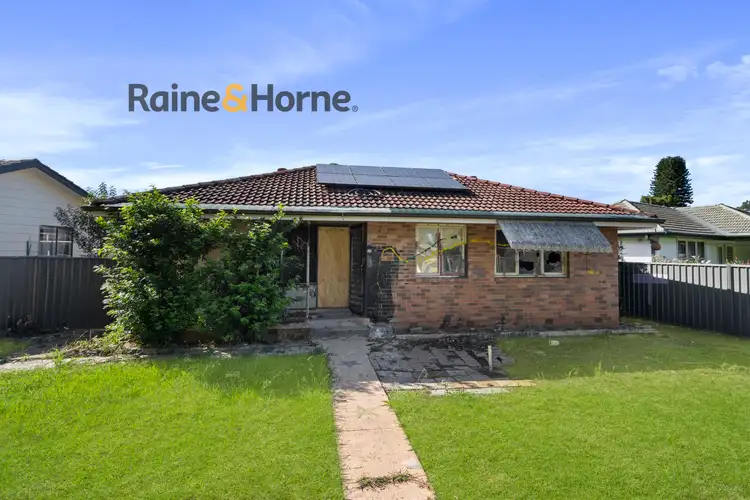 14 Hermitage Crescent