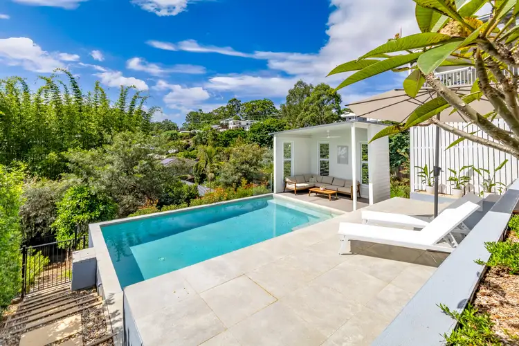23 Ridgeview Place