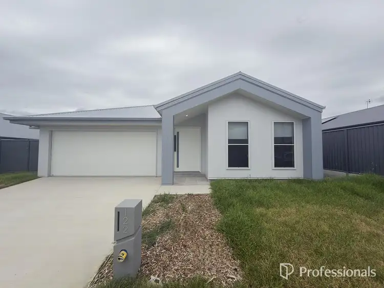 122 Marathon Street