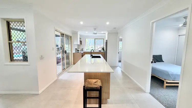 8 Applegum Street