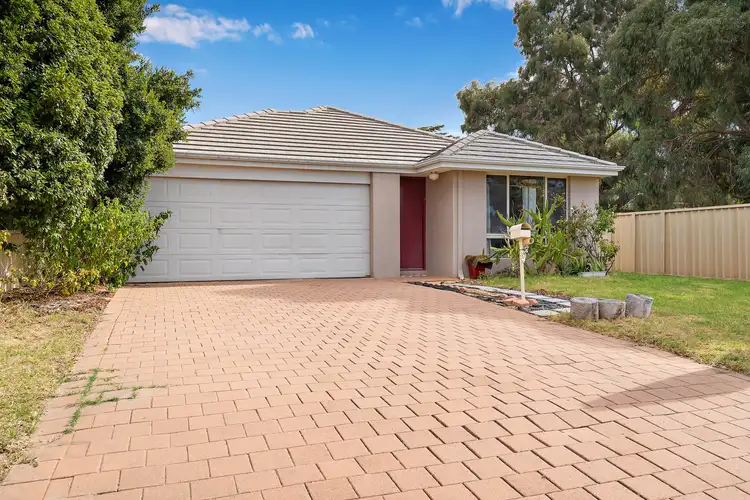 21 Silverhill Loop