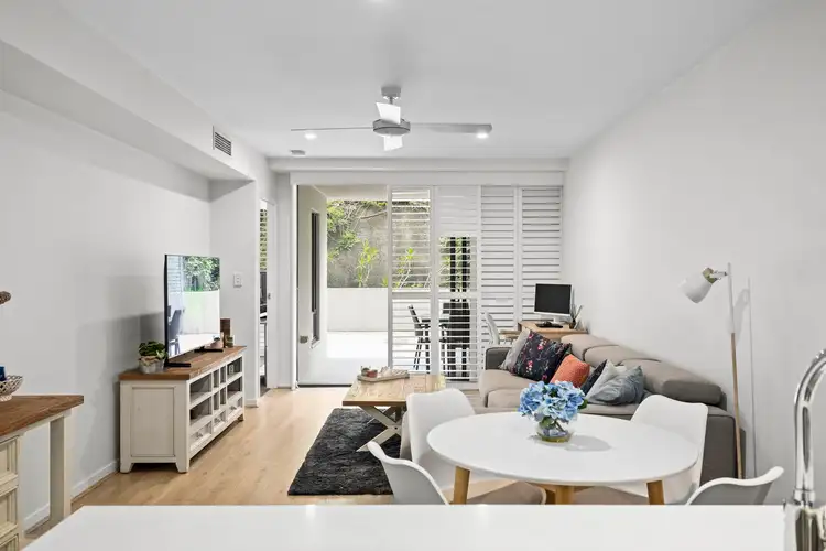 35 Burdett Street