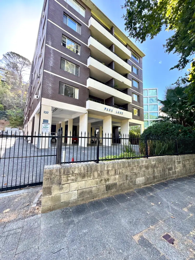 132 Mounts Bay Road