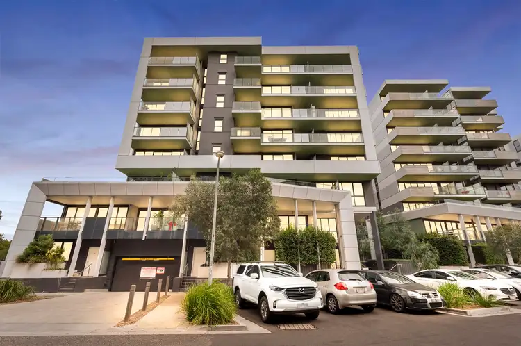 5 Olive York Way