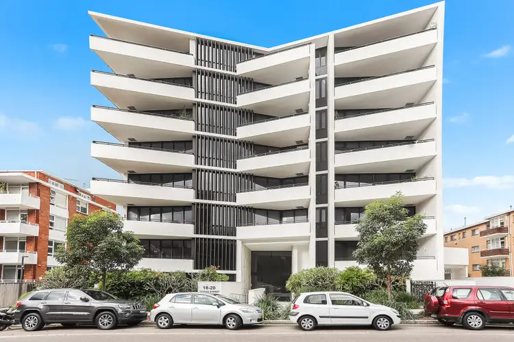 20 Ocean Street North