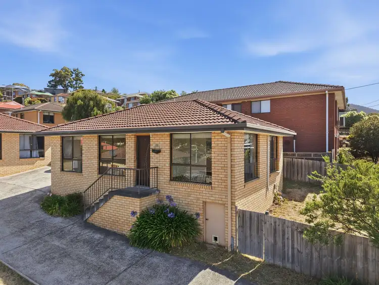 15 Nagle Place
