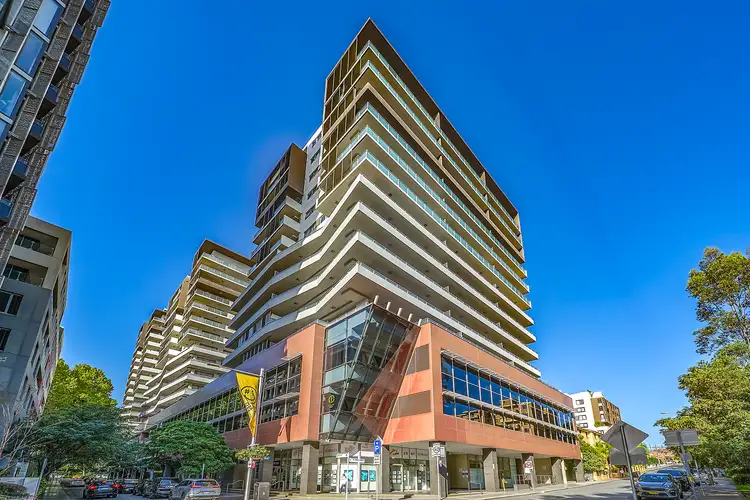 1-17 Elsie Street