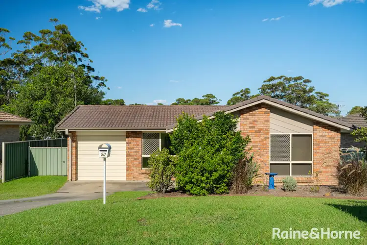 50 Lomandra Place