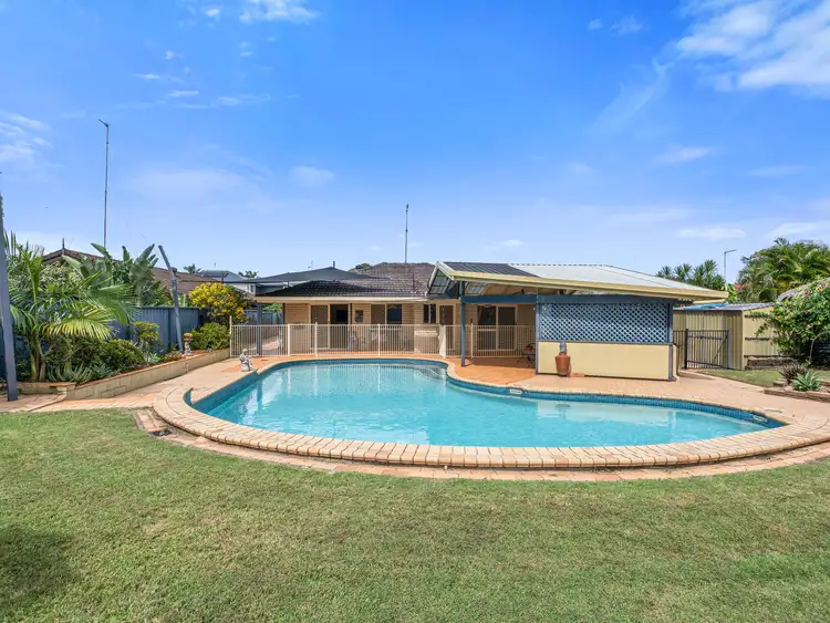 8 Kinloch Avenue