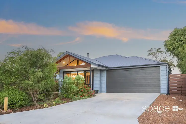 12 Currawong Street