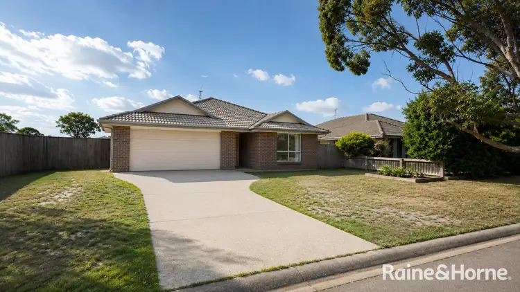 8 Nepean Way