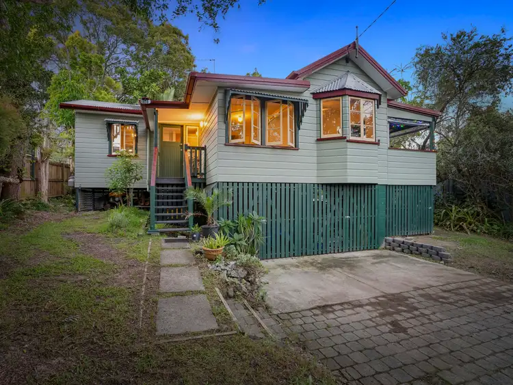 17 Chuter Avenue