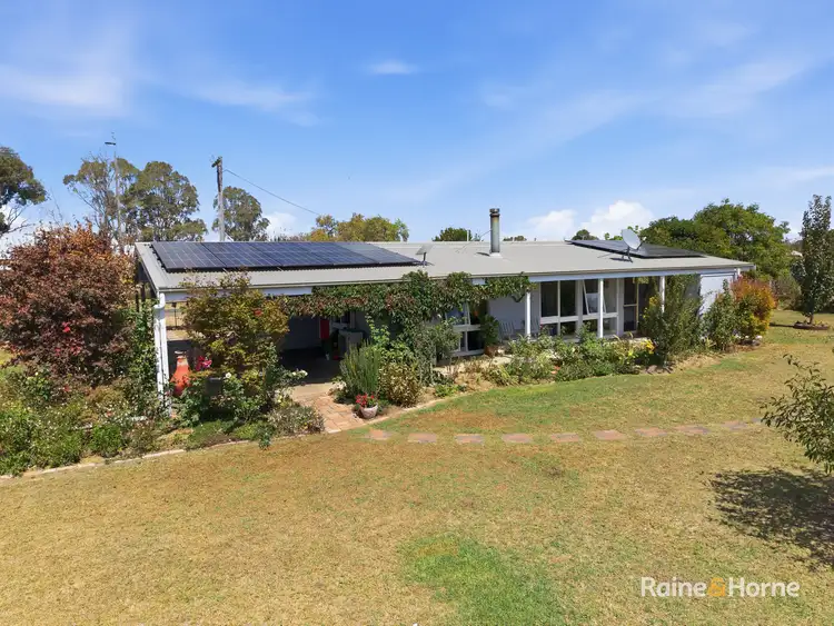 8 Simpson Street