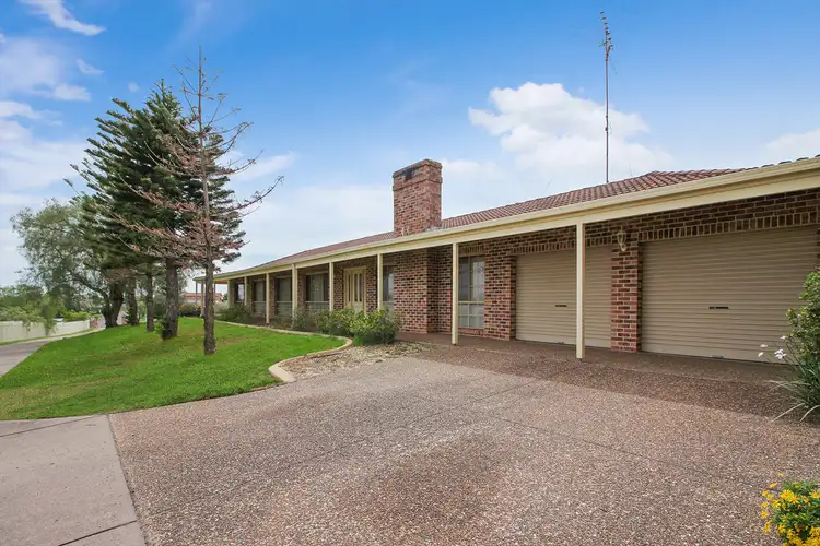 22A Caddens Road