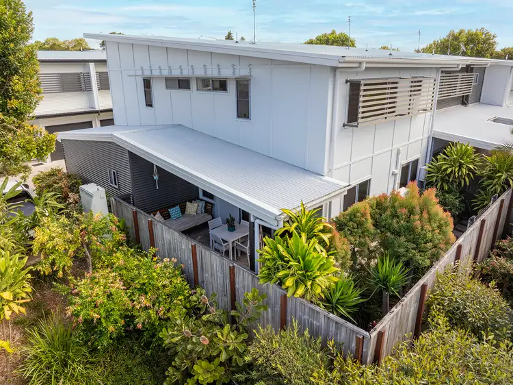 2-12 Kurrimine Crescent