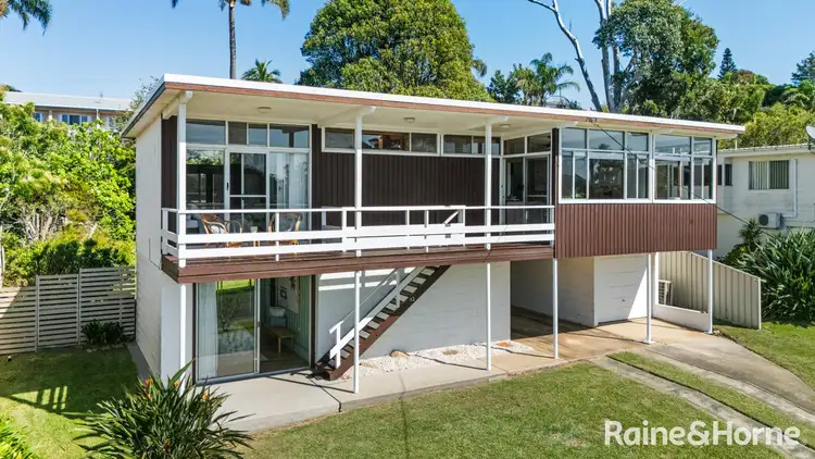 52 Seaview Street