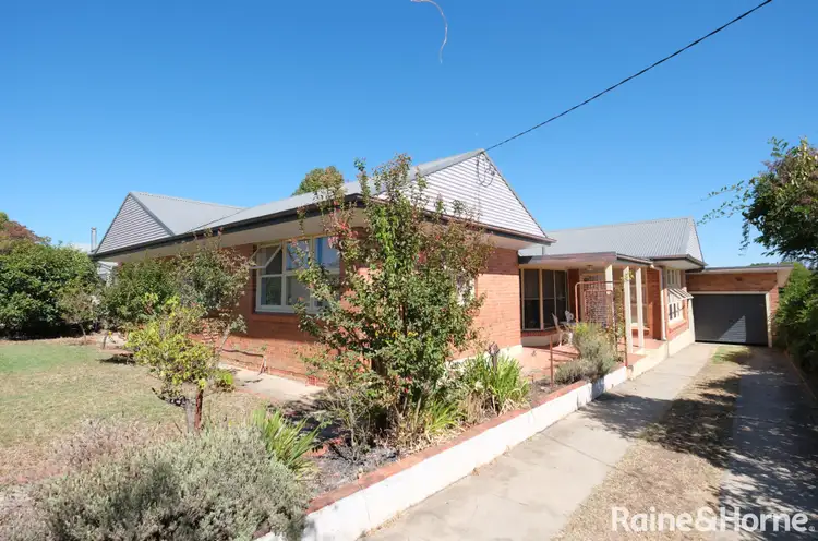 12 Mulligan Street