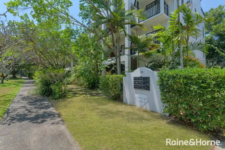 39 Davidson Street (Villa Sorrento)