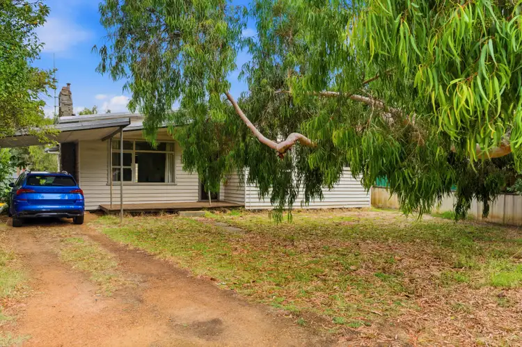 23 Adam Street