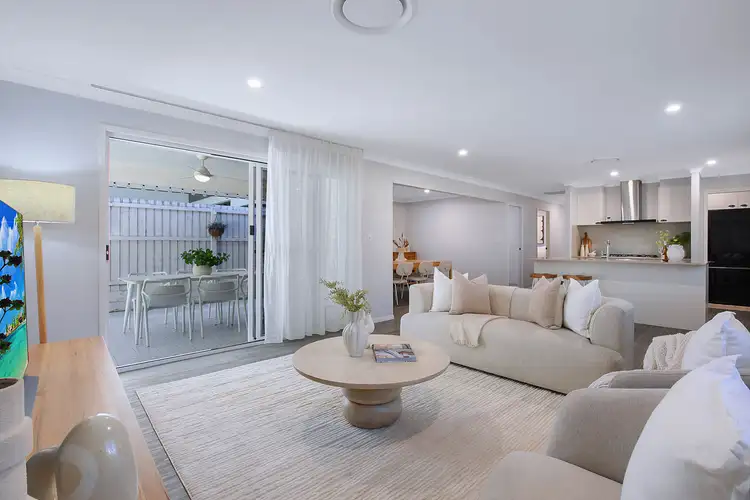 30 Radius Street