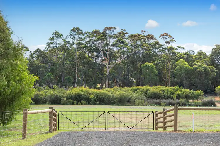 23 Gumtree Close