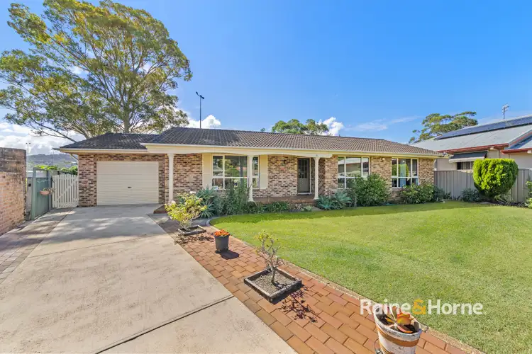 6 Iris Place