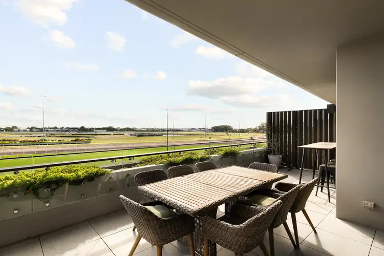 61 St Leger Way