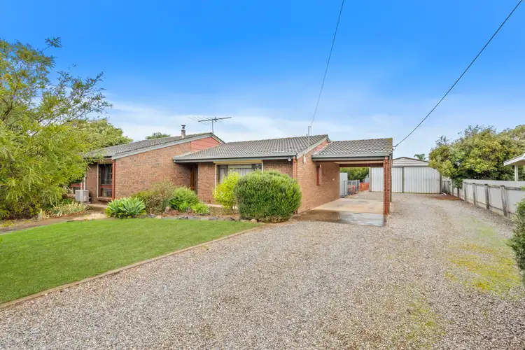 5 Trenouth Court
