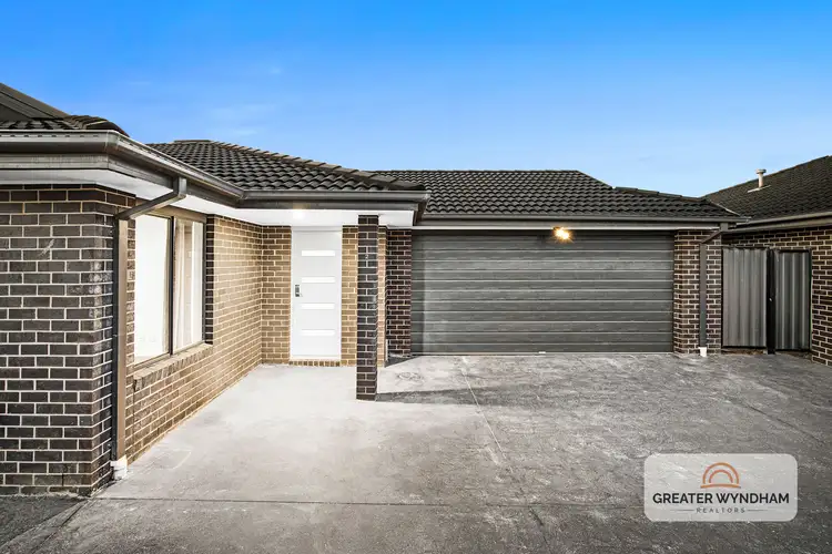 2|8 Redwood Drive