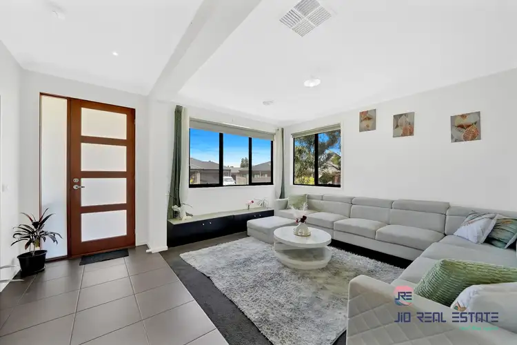 54 Albert Drive