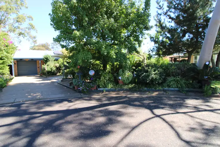 5 Sommerville Place