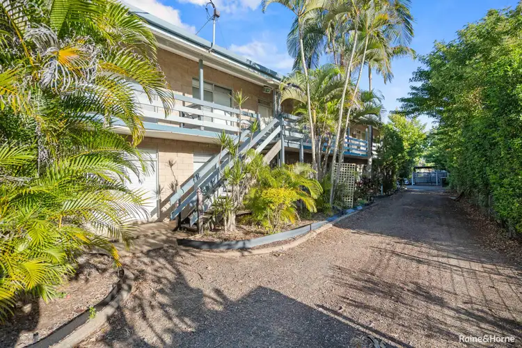 454 Esplanade
