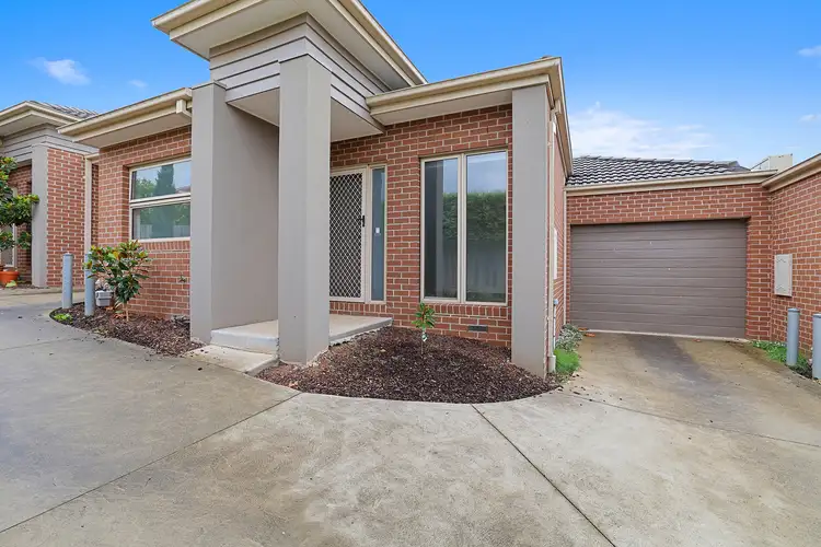 15 Lardner Road