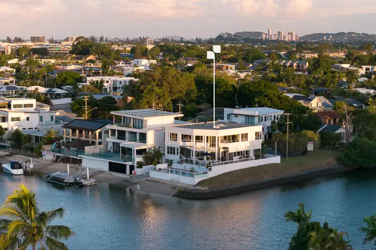 52 Clear Island Road