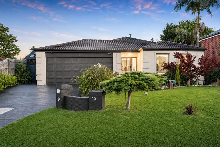 12 Manuka Court