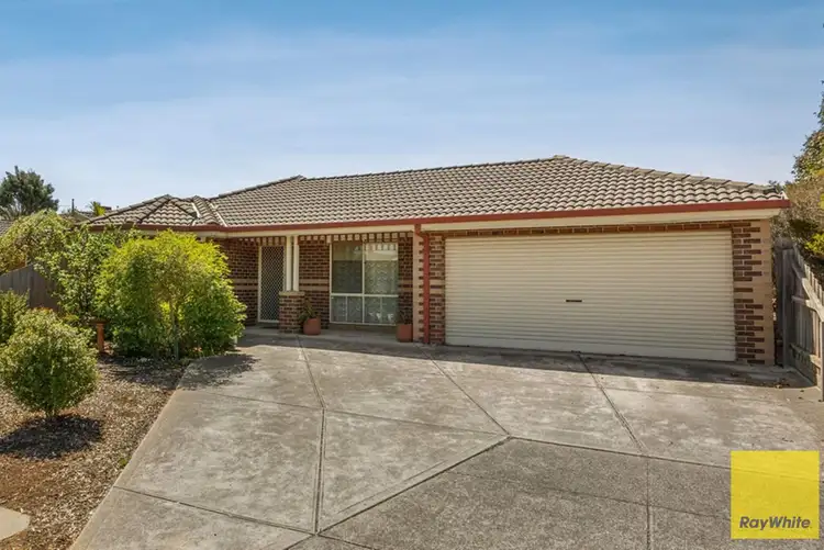 17 Seaside Close