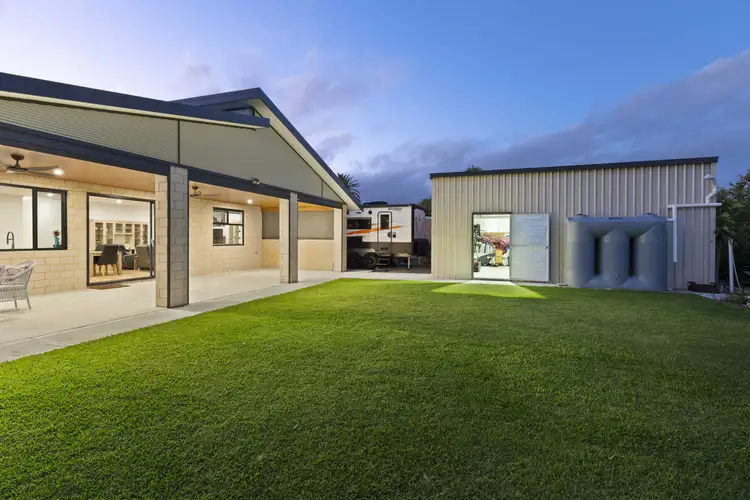 10 Bower Grove