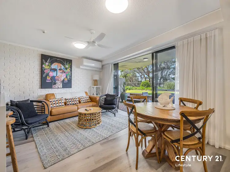 Unit 3 'Windward Passage' 35 Landsborough Parade